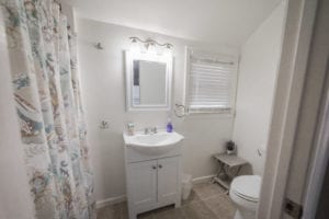 GuestCottage-Room1 Bathroom