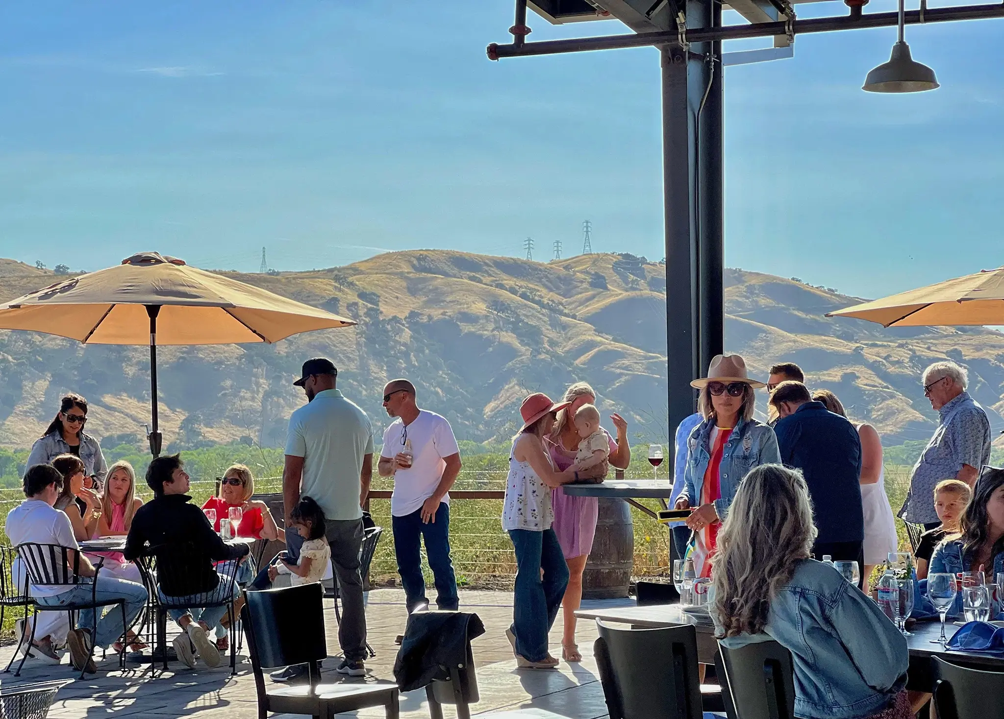 overlook-patio_party-1